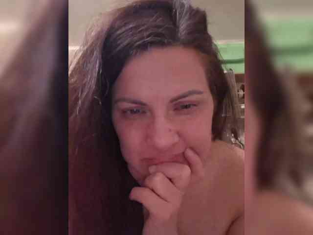 SonyaManya webcam