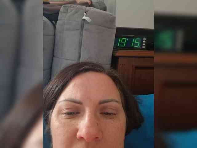 SonyaManya webcam