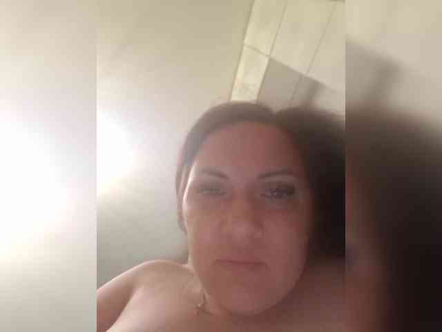 SonyaManya webcam