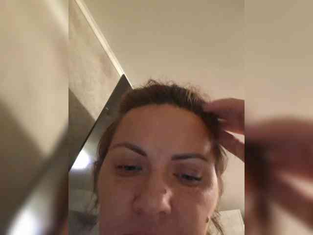 SonyaManya webcam