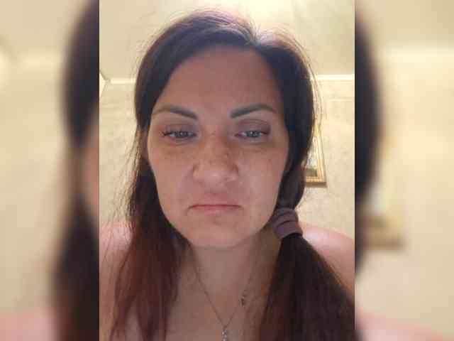 SonyaManya webcam