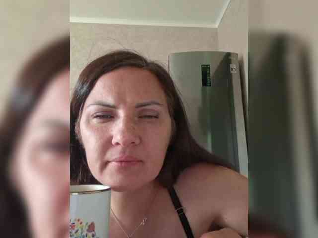 SonyaManya Live Webcam on BongaCams
