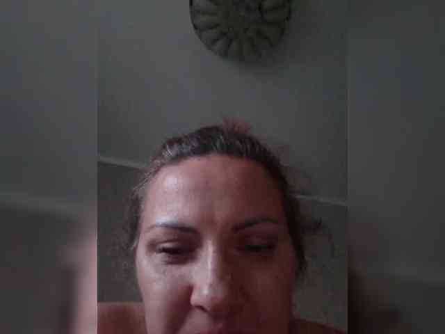 SonyaManya webcam