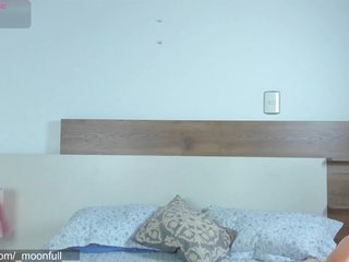 -fullmoon Porn Show
