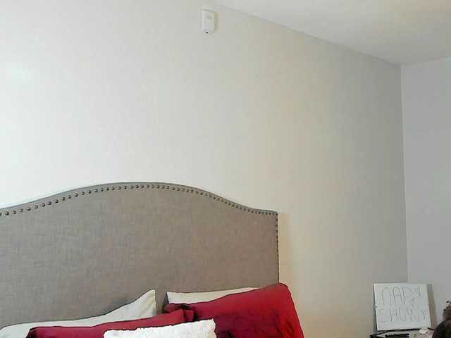 Yiauana live cam on BongaCams
