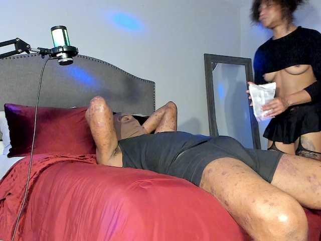 Yiauana live webcam show