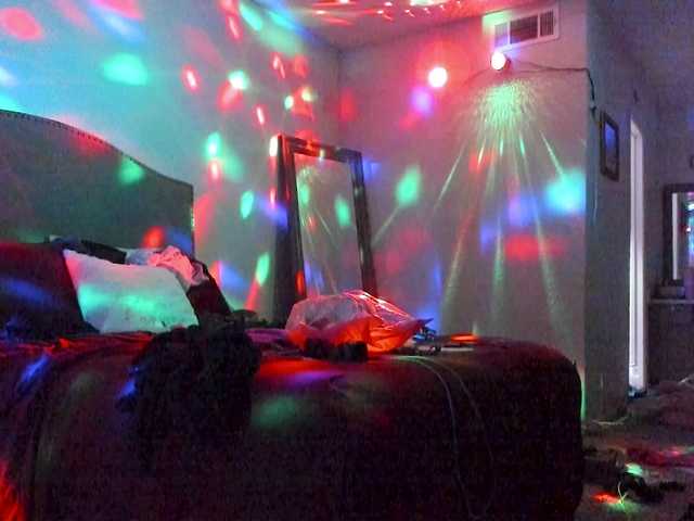 Yiauana live cam on BongaCams