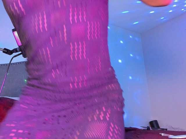 Yiauana live cam on BongaCams