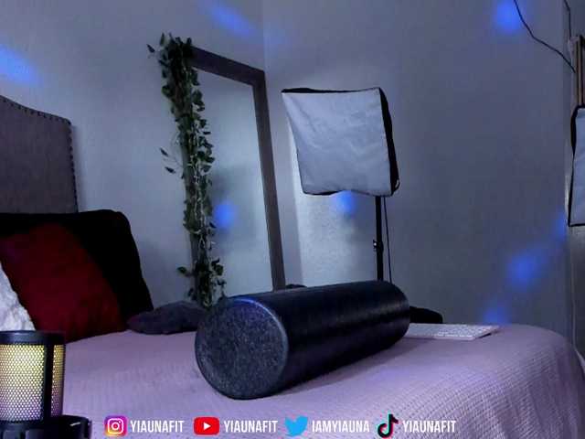 Yiauana live cam on BongaCams