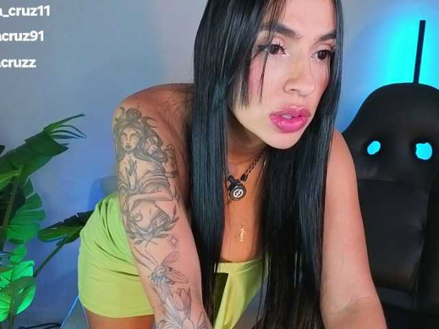 alina-cruz live cam on BongaCams