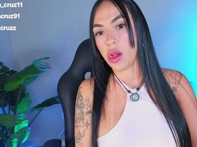 alina-cruz live cam on BongaCams