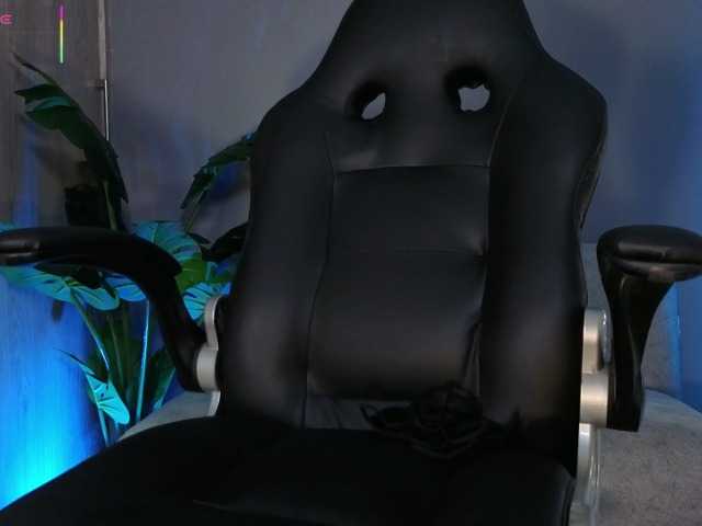 alina-cruz live cam on BongaCams