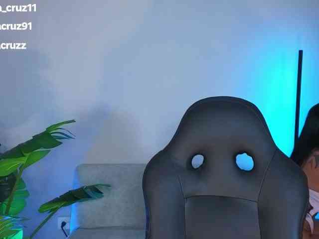 alina-cruz webcam