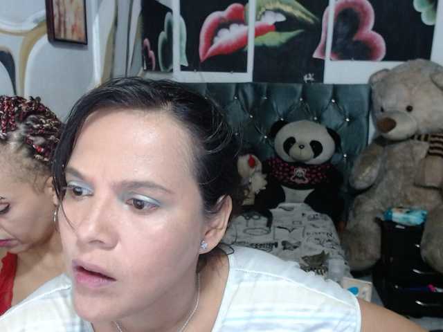 Manazahot99 live cam on BongaCams