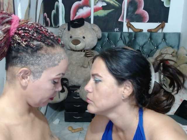 Manazahot99 live cam on BongaCams