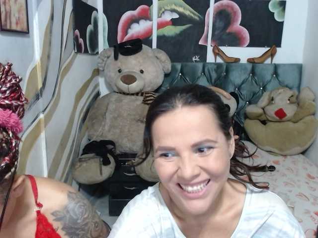 Manazahot99 live cam on BongaCams