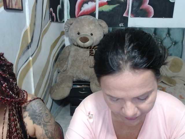 Manazahot99 live cam on BongaCams