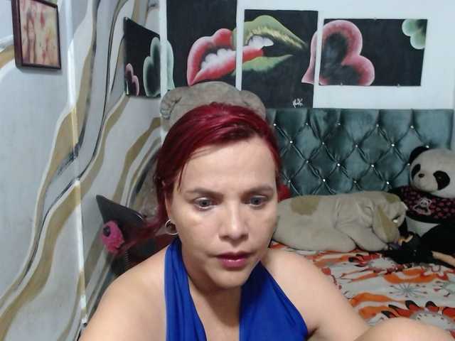 Manazahot99 live cam on BongaCams