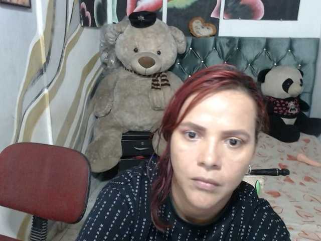 Manazahot99 live cam on BongaCams