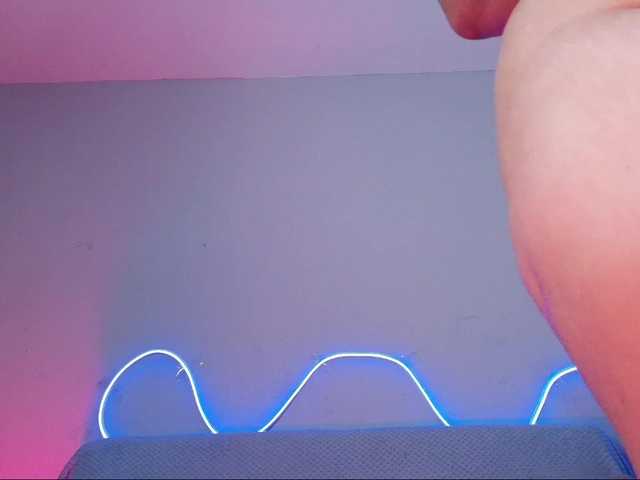giordanapinoo live cam on BongaCams