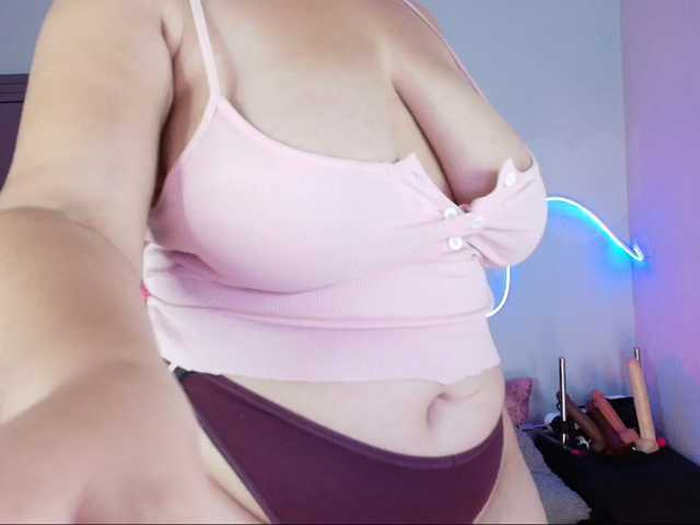giordanapinoo, en directo ahora en BongaCams