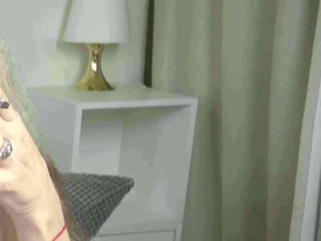 AngelCumsxxx webcam
