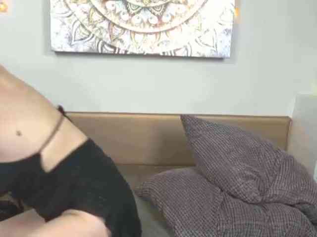 AngelCumsxxx webcam