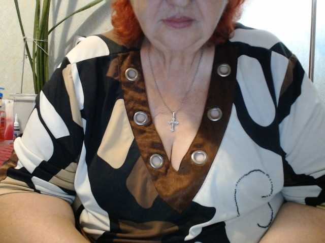 PeggySoft live cam on BongaCams