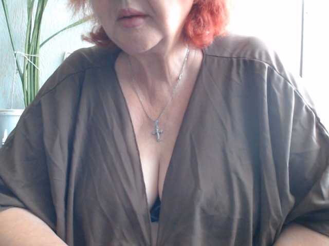 PeggySoft live cam on BongaCams