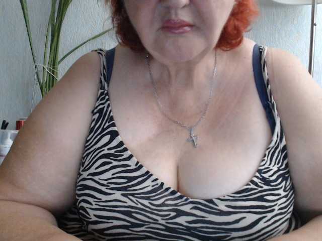PeggySoft live cam on BongaCams