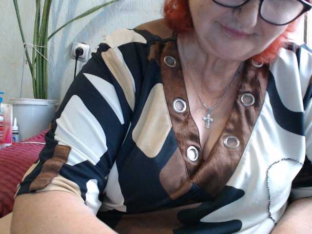 PeggySoft live cam on BongaCams