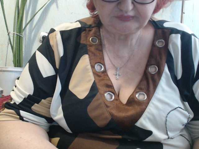 PeggySoft's BongaCams show and profile