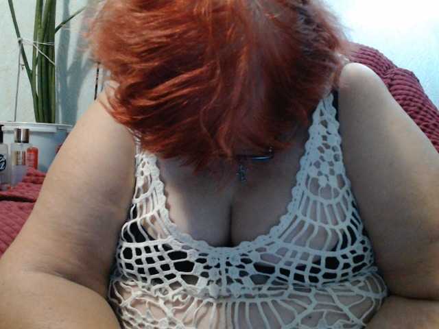 PeggySoft live cam on BongaCams