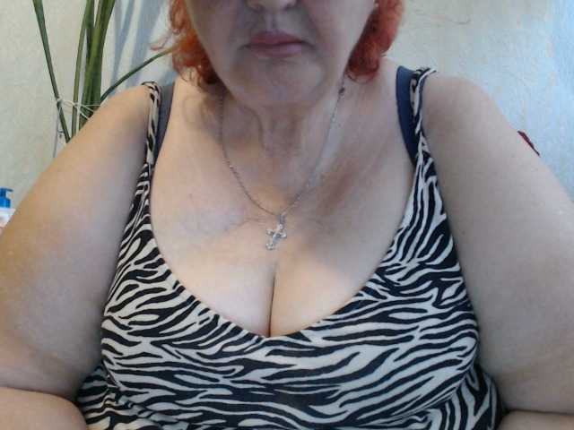PeggySoft live cam on BongaCams