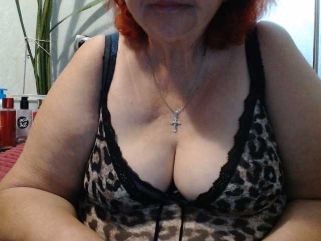 PeggySoft live cam on BongaCams