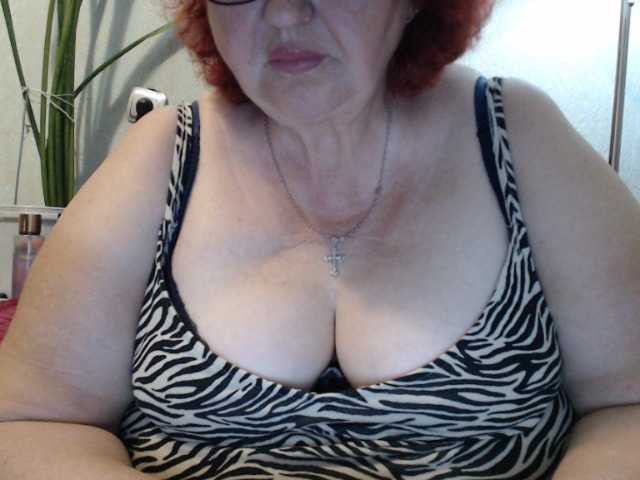 PeggySoft live cam on BongaCams