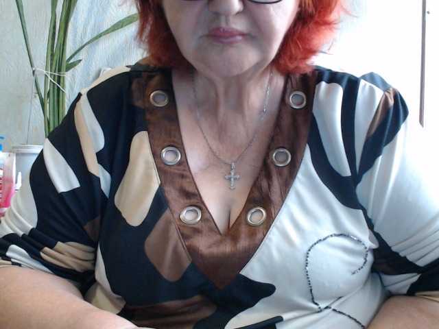 PeggySoft live cam on BongaCams