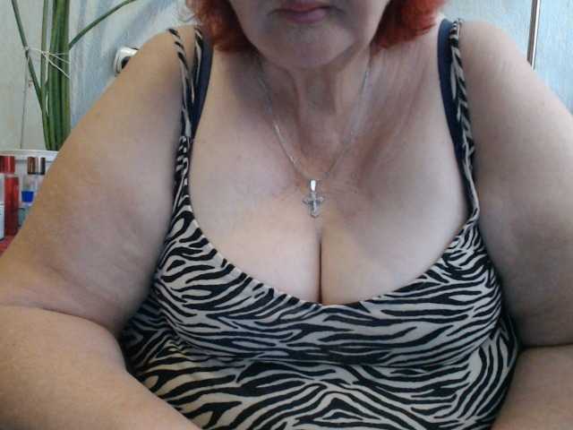 PeggySoft live cam on BongaCams