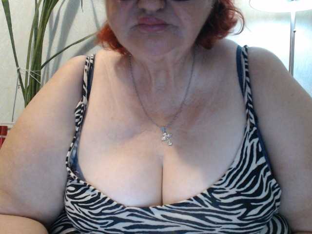 PeggySoft live cam on BongaCams