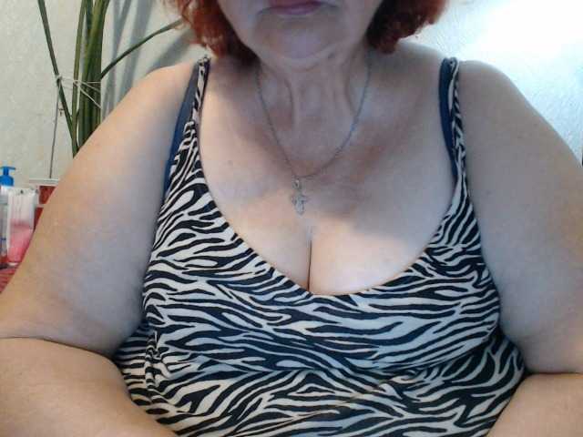 PeggySoft live cam on BongaCams