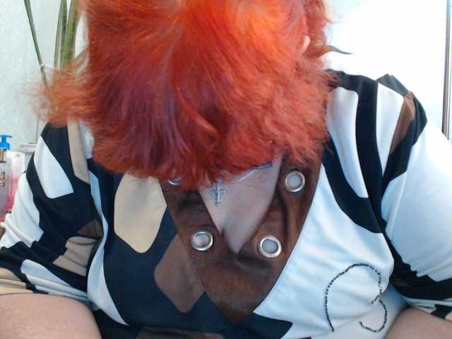 PeggySoft live cam on BongaCams