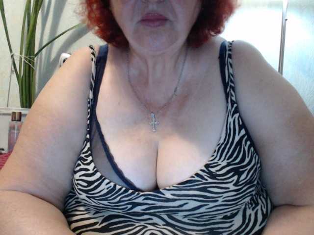 PeggySoft live cam on BongaCams
