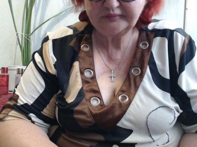 PeggySoft live cam on BongaCams