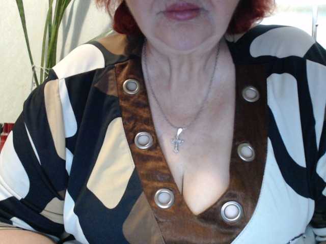 PeggySoft live cam on BongaCams