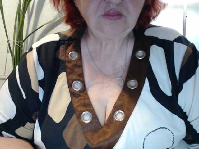 PeggySoft live cam on BongaCams