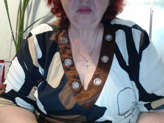 PeggySoft live cam on BongaCams