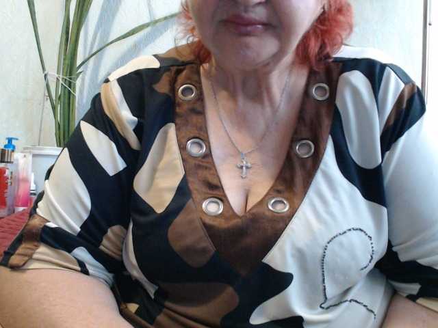PeggySoft live cam on BongaCams