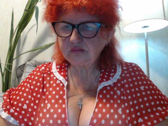PeggySoft live cam on BongaCams