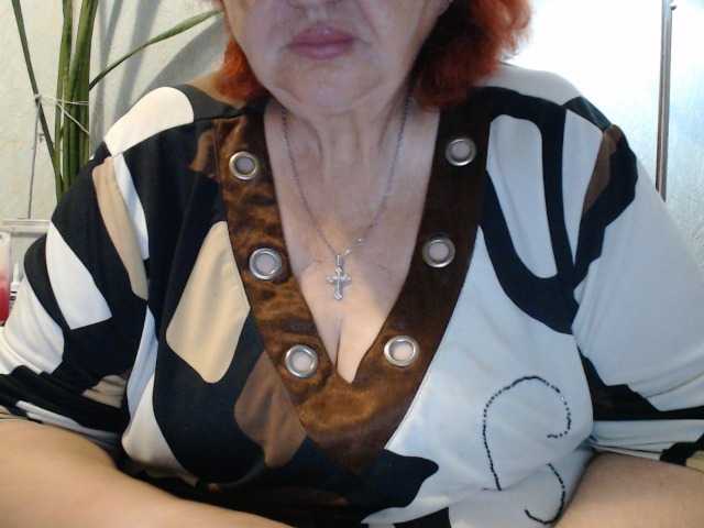 PeggySoft live cam on BongaCams