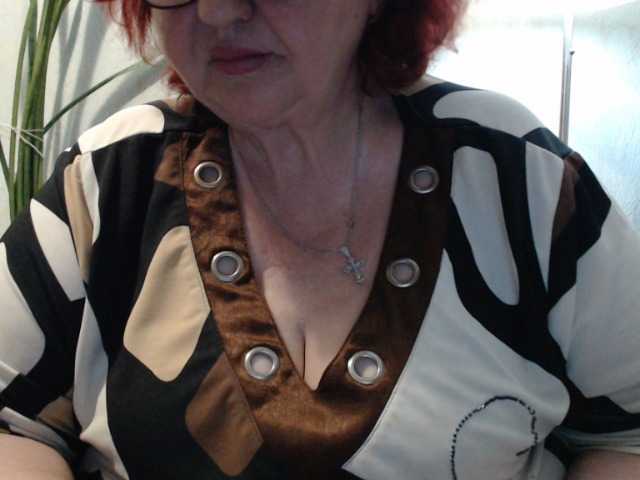 PeggySoft live cam on BongaCams